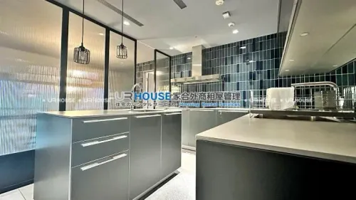 Apartment for rent TWD 220 000 - Jilin Road - 3 bedrooms