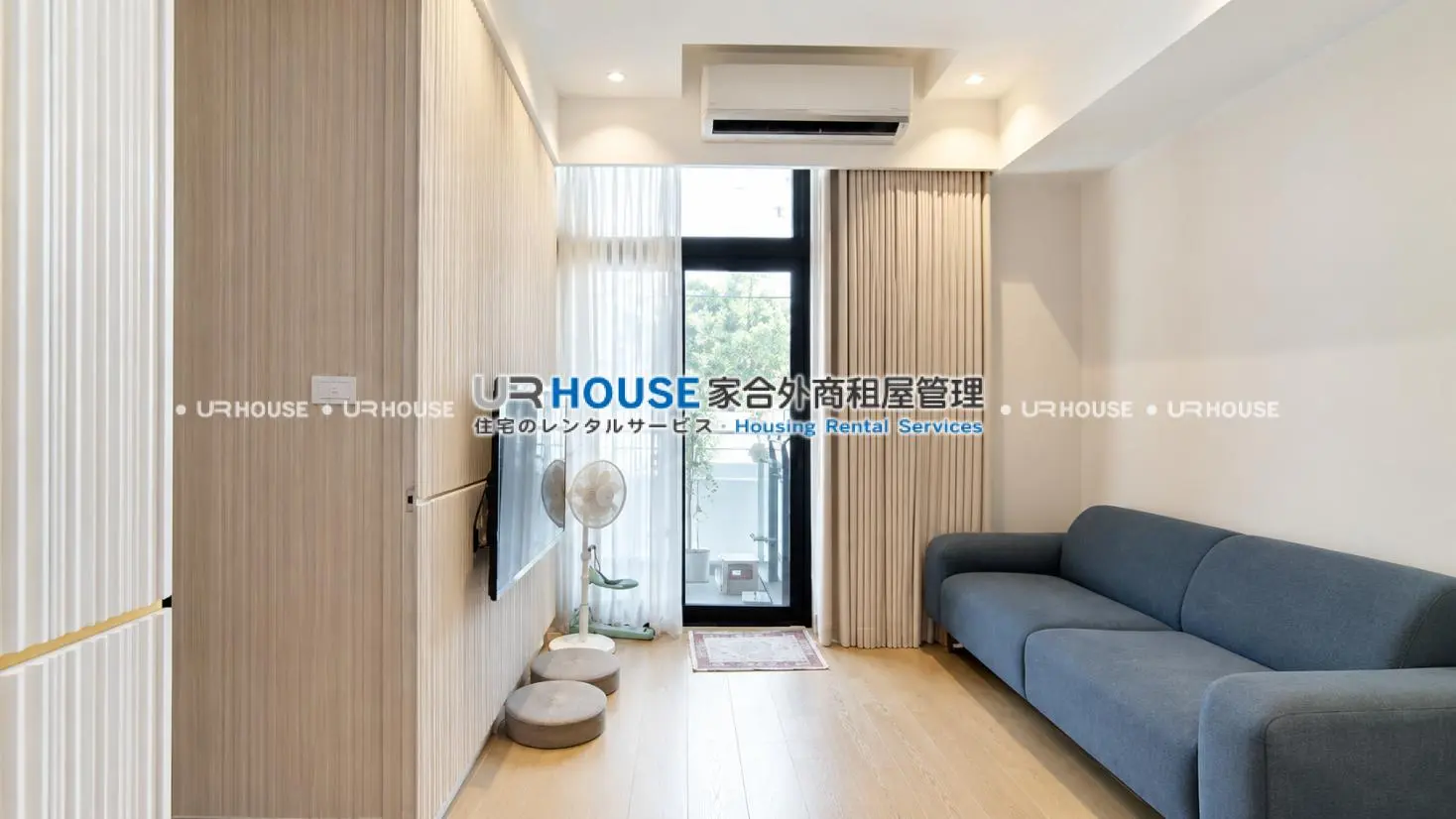 2 bedrooms apartment for rent in Datong District, Taipei City | NT$ 50 000 | 15 ping slide 0