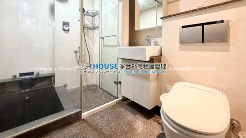 Studio apartment for rent in Zhongshan District, Taipei City | TWD 31 000 | 11 ping slide 4