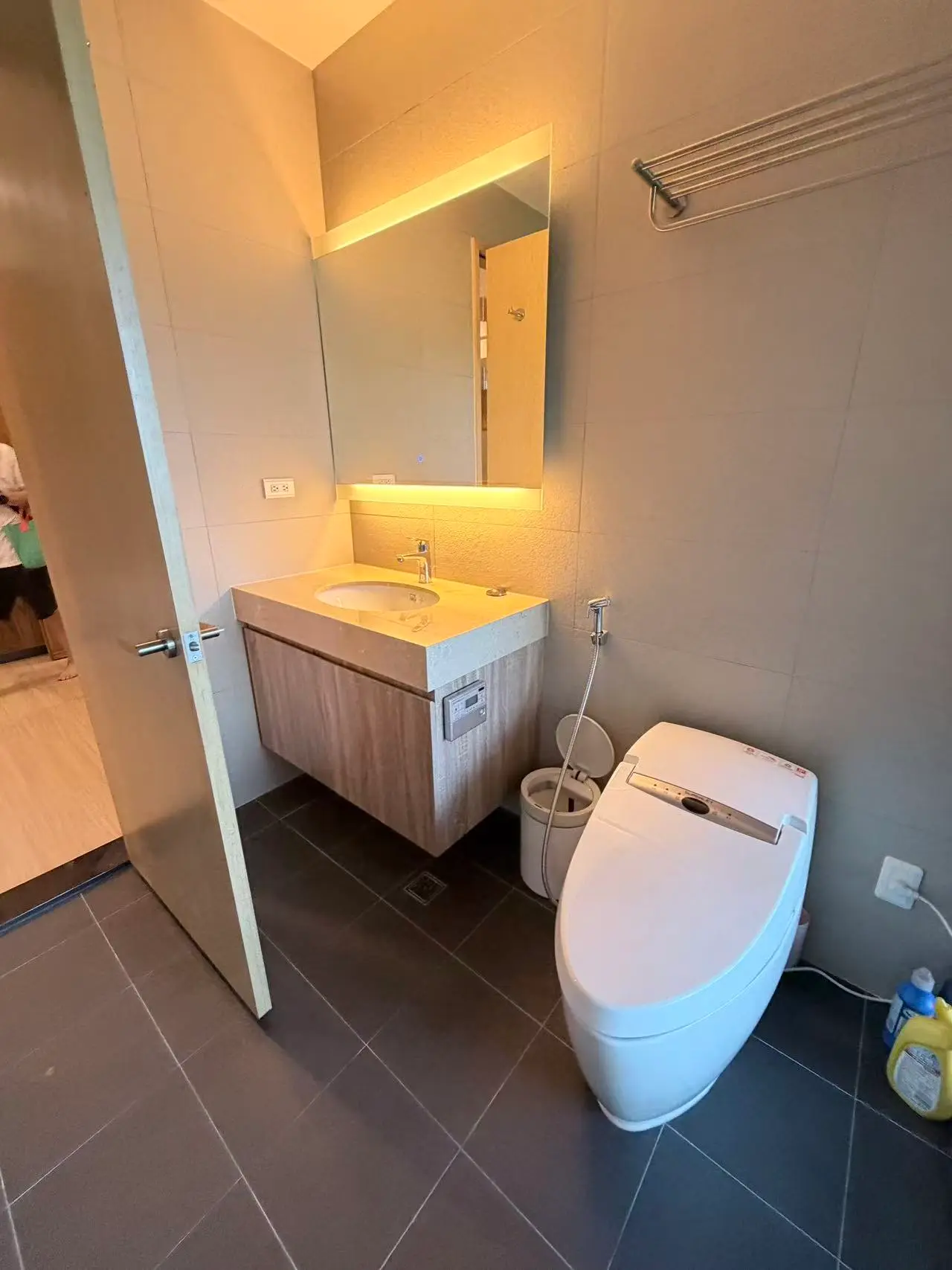 1 bedroom apartment for rent in Tamsui District, New Taipei City | NT$ 25 000 | 24 ping slide 5