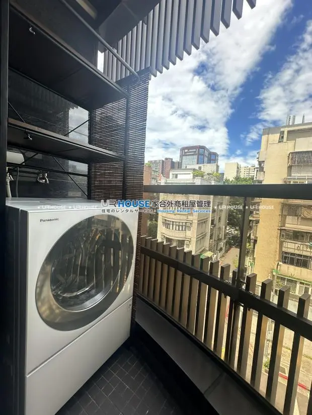 1 room apartment for rent in Daan District, Taipei City | NT$ 52 500 | 6 ping slide 8