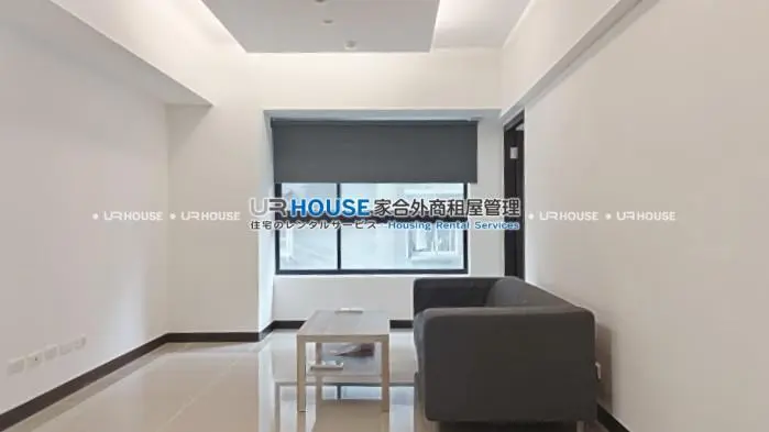 2 bedrooms apartment for rent in Wanhua District, Taipei City | NT$ 39 000 | 19 ping slide 0