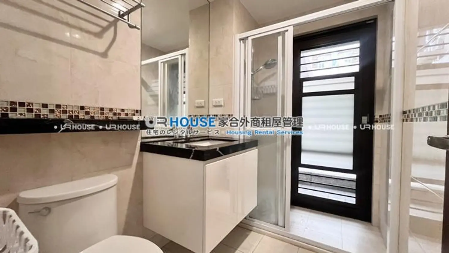 1 房 公寓 出租 TWD 36 000 - 13 坪 - 北投區,台北市 slide 1