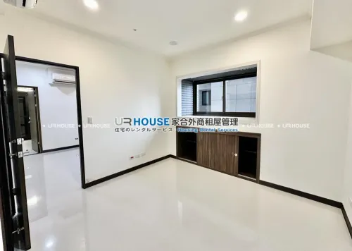 Apartment for rent TWD 60 000 - Raohe St - 3 bedrooms