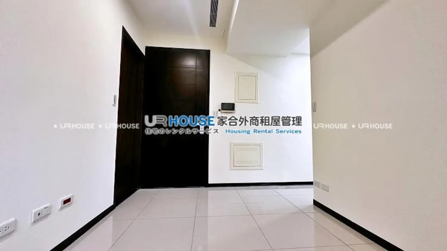 2 bedrooms apartment for rent TWD 40 000 - 12 ping - Taipei City,Datong District slide 0