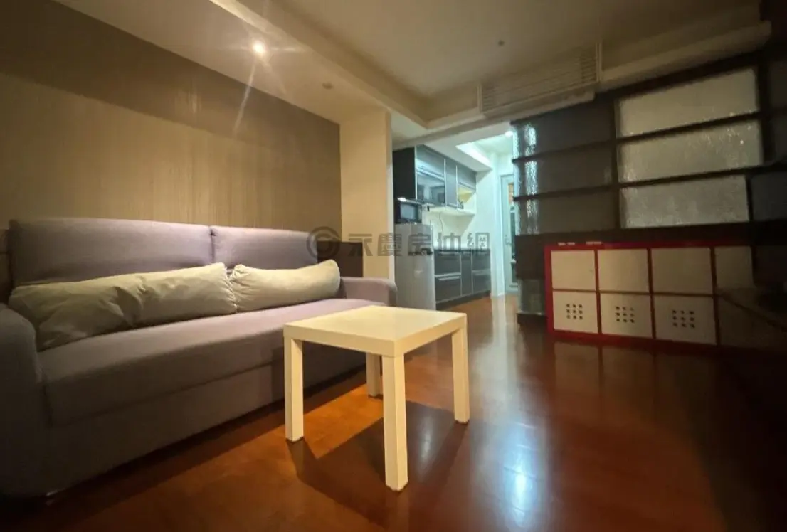 1 房 淡水區, 新北市公寓出租 | NT$ 23 500 | 19 坪 slide 0