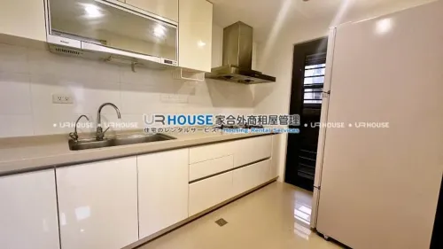 4 bedrooms apartment for rent TWD 85 000 - 58 ping - Nangang District,Taipei City slide 5