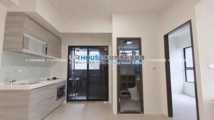 1 room apartment for rent in Wenshan District, Taipei City | NT$ 47 000 | 13 ping slide 5