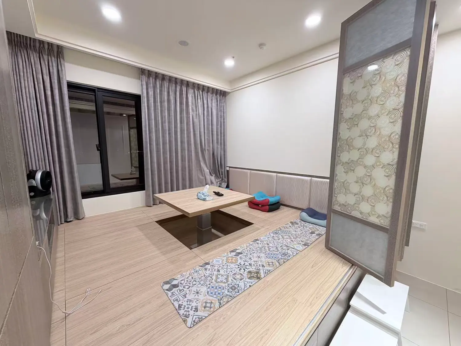 2 bedrooms apartment for rent in Tamsui District, New Taipei City | NT$ 30 000 | 15 ping slide 0