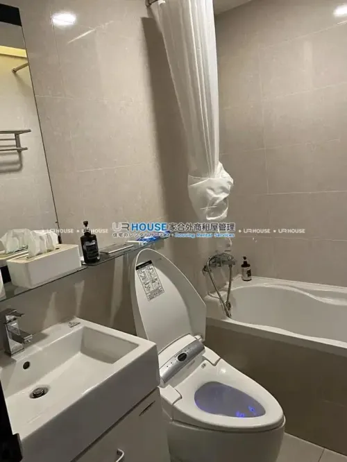 Apartment for rent TWD 40 500 - Section 1, Ronghua Road - 1 room