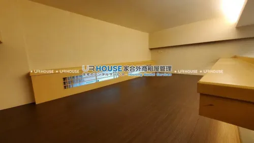 Apartment for rent TWD 30 000 -  - Studio