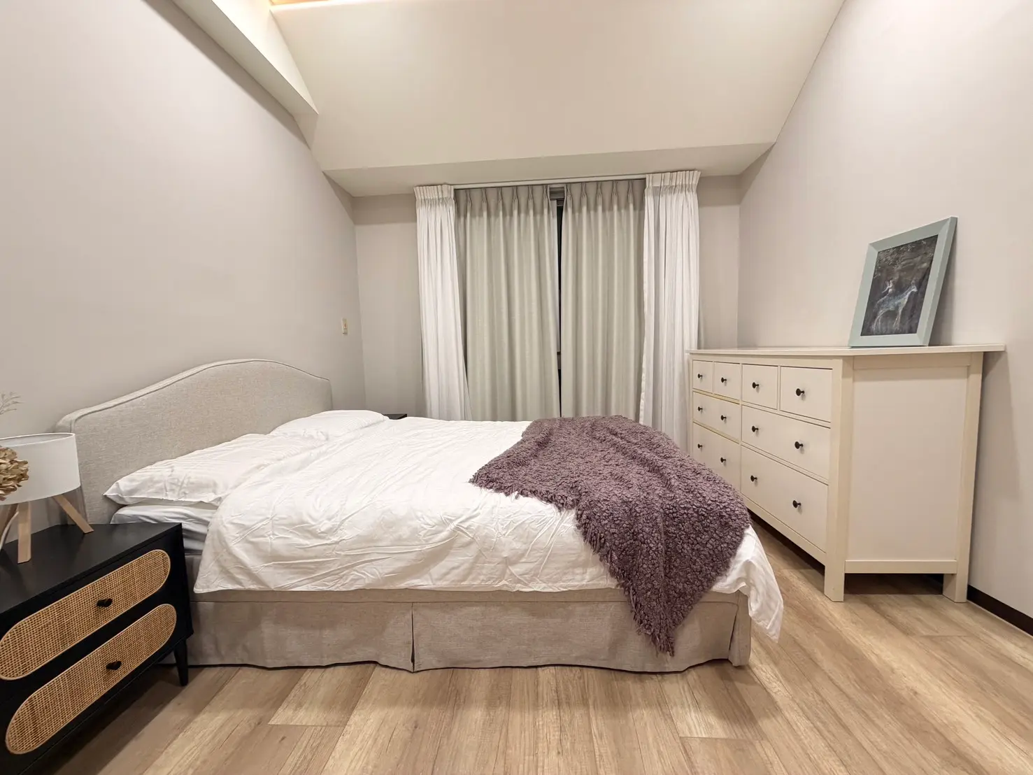 2 bedrooms apartment for rent in Xinyi District, Taipei City | NT$ 54 000 | 18 ping slide 8