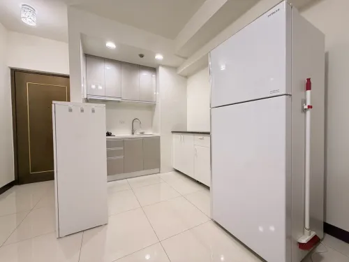 2 bedrooms apartment for rent in Daan District, Taipei City | NT$ 49 000 | 16 ping slide 8