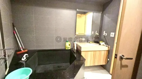 1 room apartment for rent in Tamsui District, New Taipei City | NT$ 20 000 | 20 ping slide 2