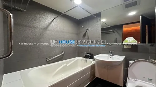 Apartment for rent TWD 98 000 - Lane 19, Section 1, Da'an Rd - 4 bedrooms