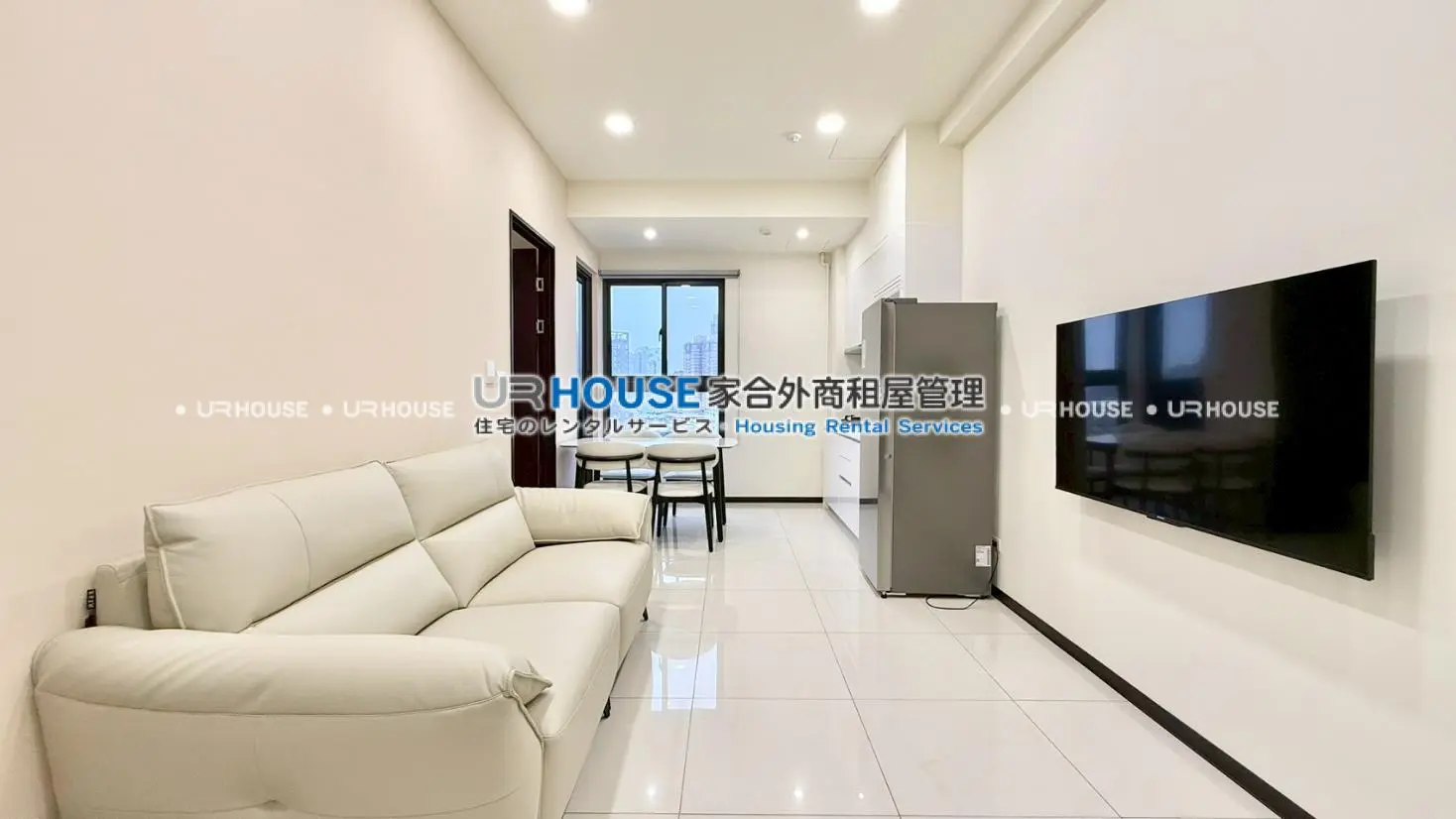 2 bedrooms apartment for rent in Banqiao District, New Taipei City | NT$ 47 000 | 16 ping slide 1