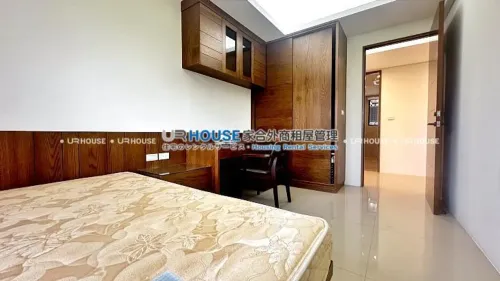 Apartment for rent TWD 130 000 -  - 4 bedrooms