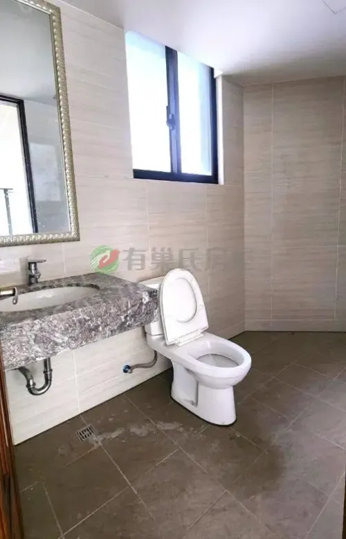 Shop / Retail for rent NT$ 130 000 - Sanmin Road - 1 room