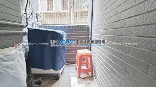2 bedrooms apartment for rent in Shilin District, Taipei City | NT$ 36 000 | 10 ping slide 4