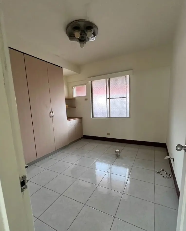 3 bedrooms apartment for rent in Siaogang District, Kaohsiung City | TWD 9 000 | 30 ping slide 1