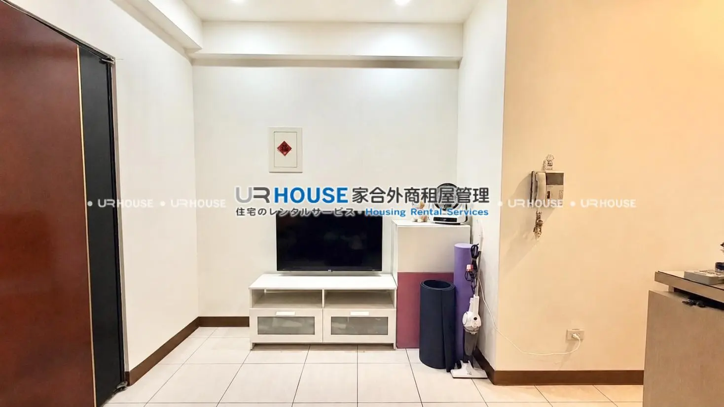 1 room apartment for rent in Xindian District, New Taipei City | NT$ 26 000 | 12 ping slide 1