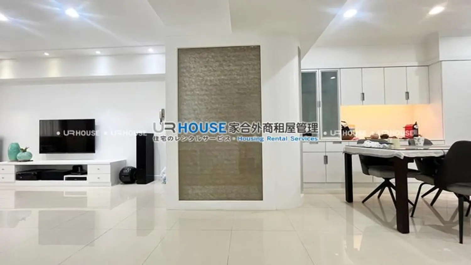 3 bedrooms apartment for rent TWD 95 000 - 48 ping - Zhongshan District,Taipei City slide 1