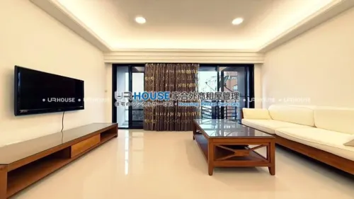 Apartment for rent TWD 56 000 - Guangfu South Road - 2 bedrooms