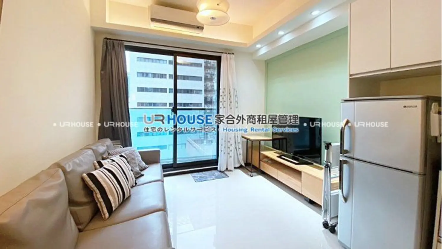 2 房 公寓 出租 TWD 50 000 - 11 坪 - 大安區, 台北市 slide 0