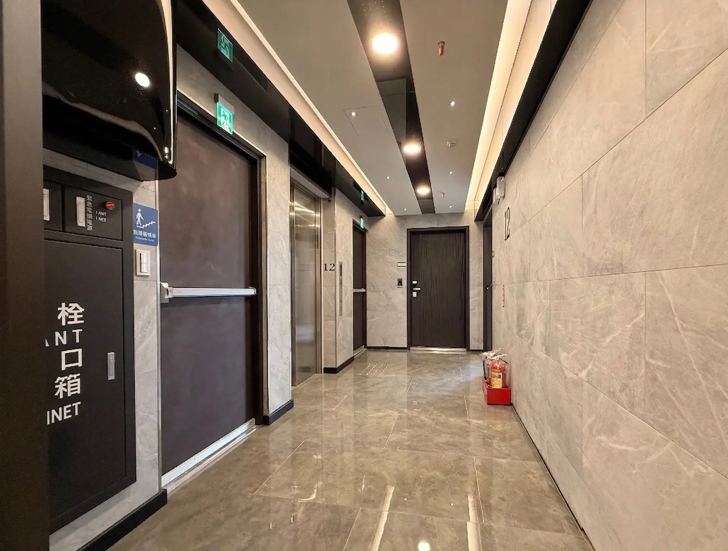 2 bedrooms apartment for rent in Sanchong District, New Taipei City | NT$ 35 800 | 24 ping slide 8