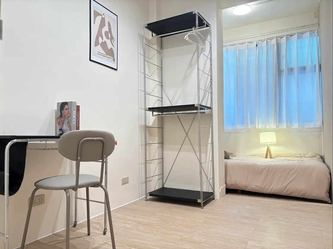 Room for rent in Taipei City, Daan District | NT$ 13 900 | 4 ping slide 0