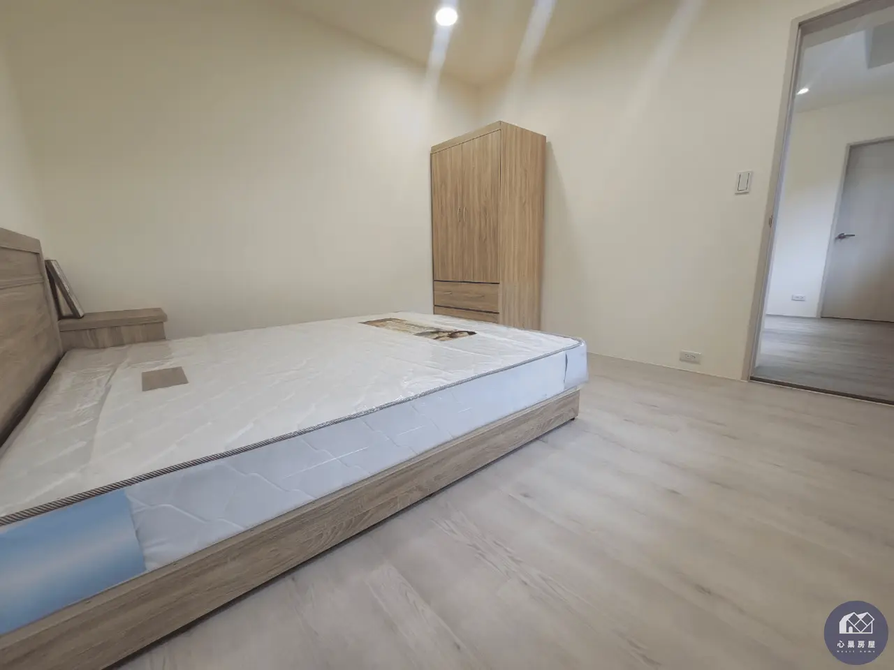Room for rent in Xinyi District, Taipei City | NT$ 14 800 | 4 ping slide 2