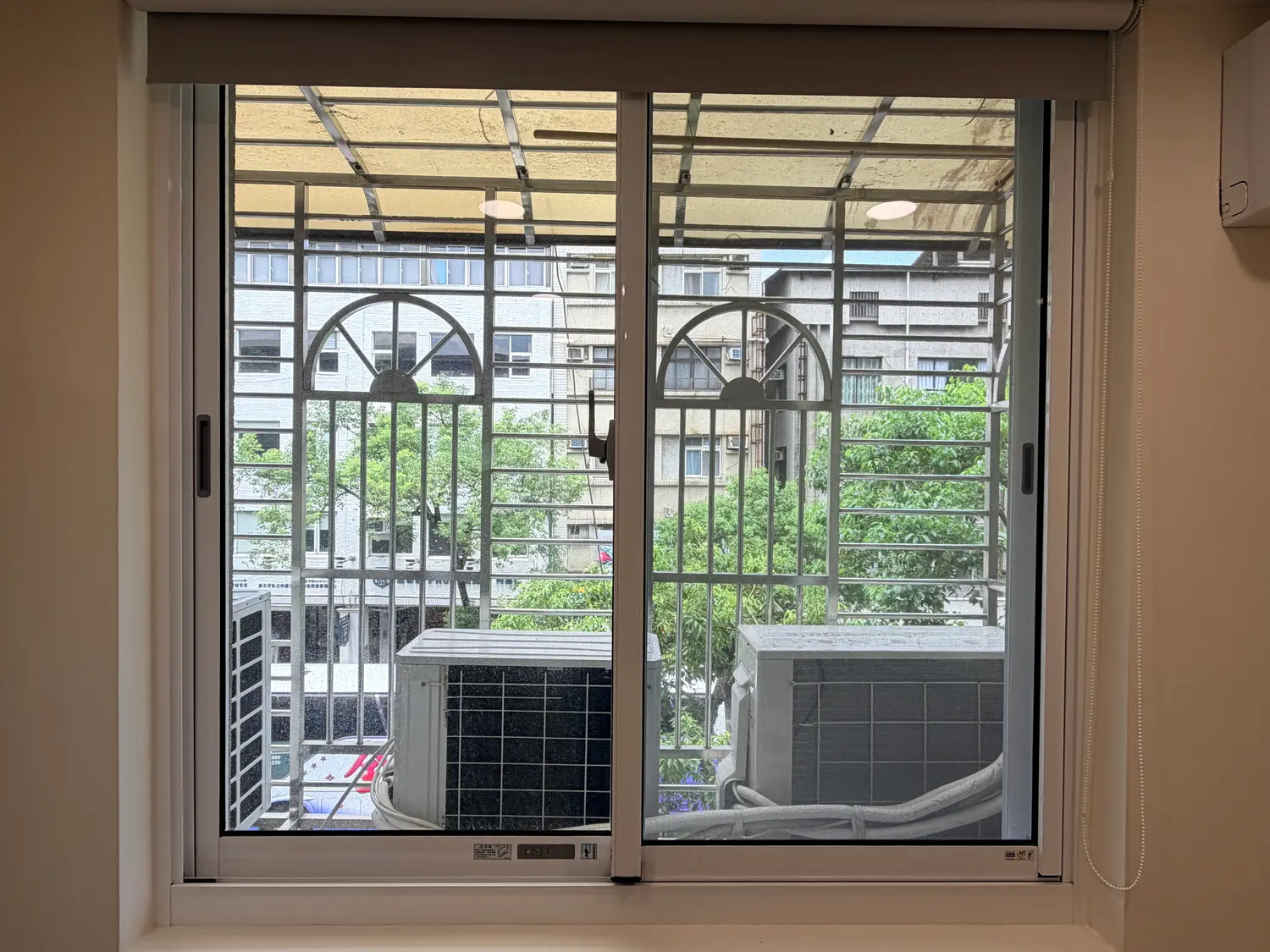 Room for rent in Xinyi District, Taipei City | NT$ 14 800 | 4 ping slide 4