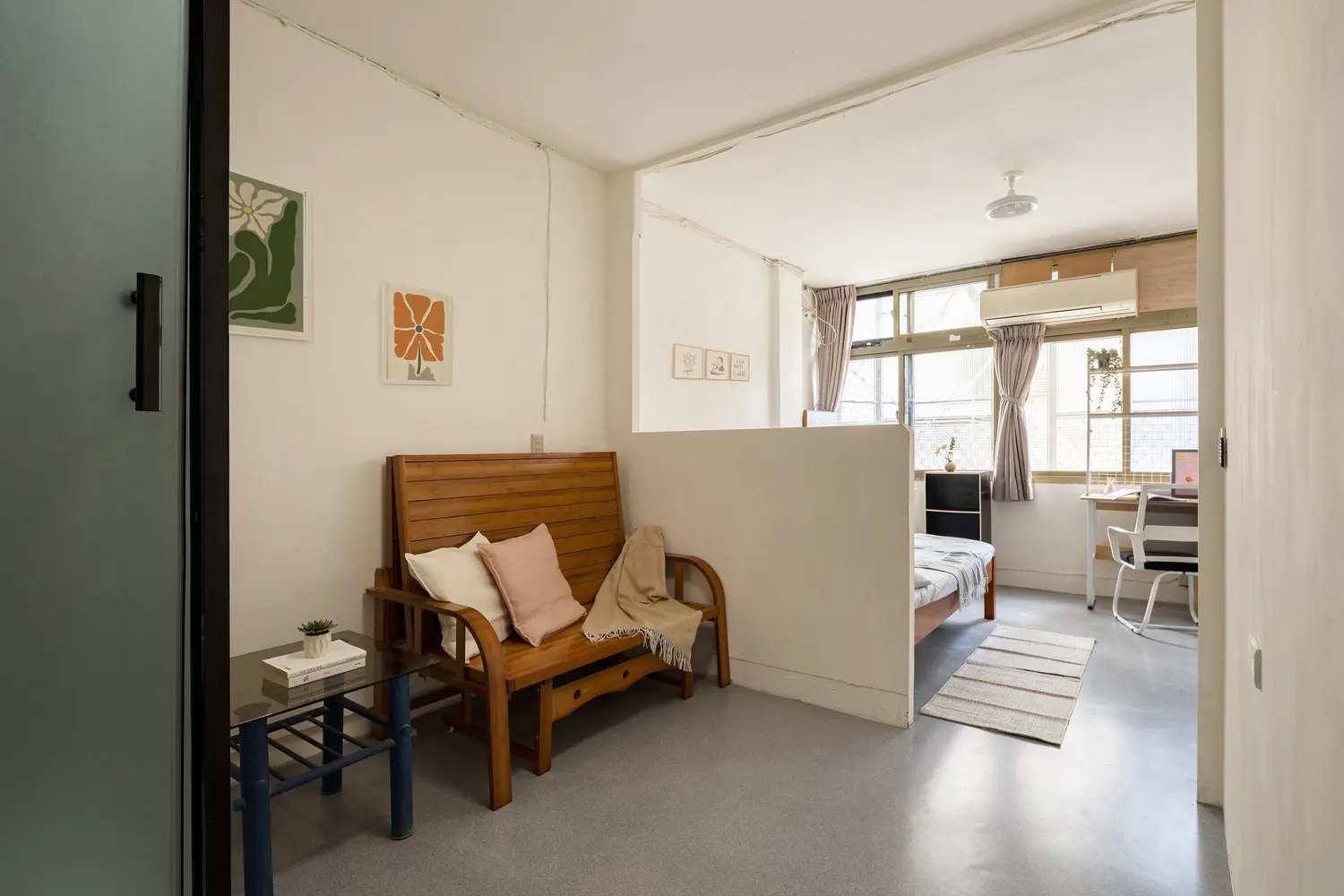Room for rent in Daan District, Taipei City | NT$ 17 000 | 8 ping slide 6