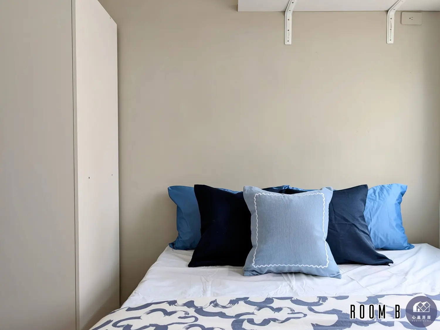 Room for rent in Zhongzheng District, Taipei City | NT$ 19 800 | 4 ping slide 11