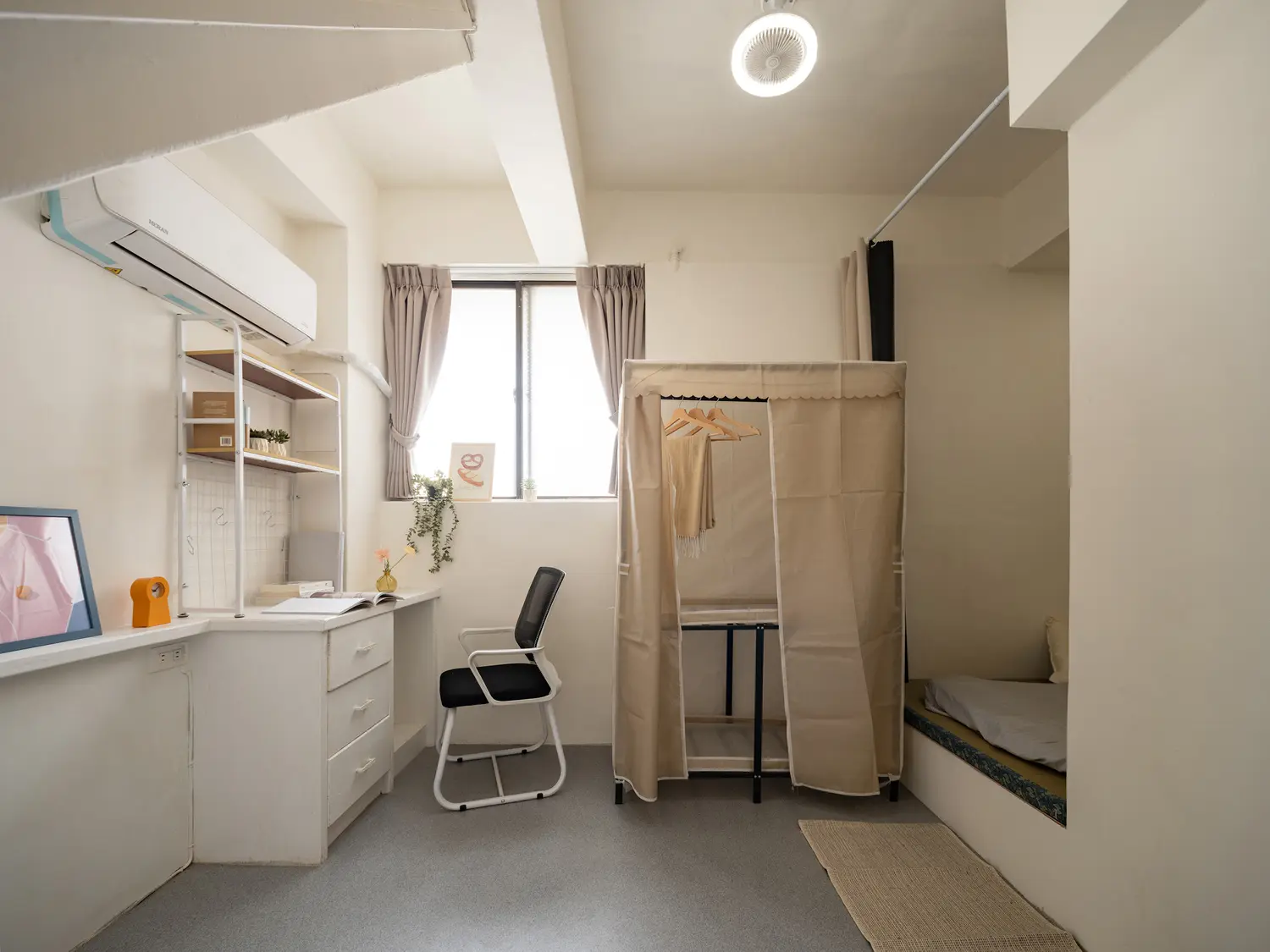 Room for rent in Daan District, Taipei City | NT$ 15 000 | 3 ping slide 5