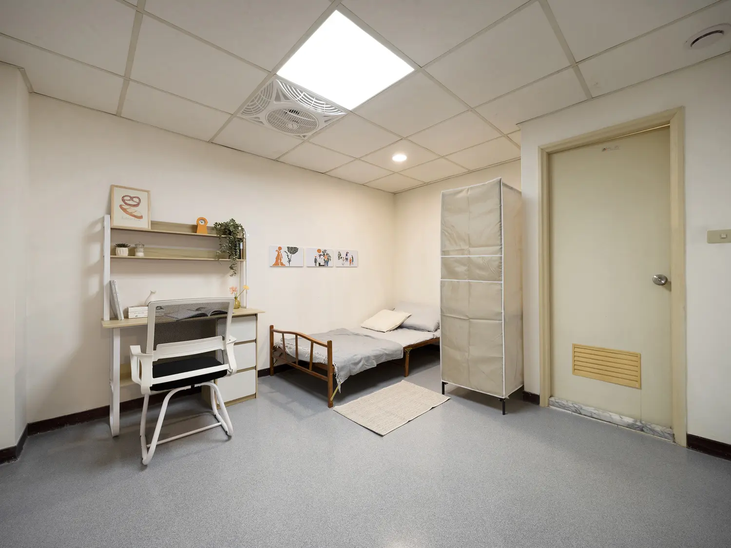 Room for rent in Daan District, Taipei City | NT$ 14 000 | 4 ping slide 5