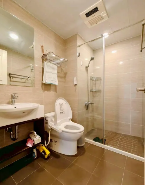 Apartment for sale TWD 49 800 000 - Section 2, Neihu Road - 2 bedrooms