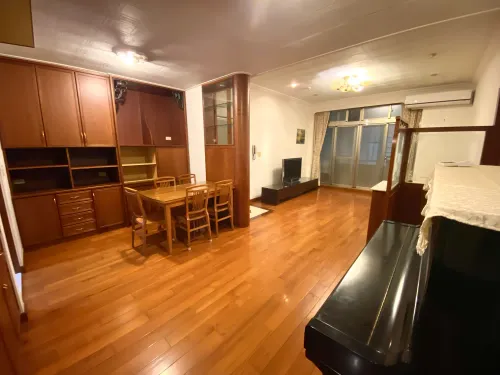 Apartment for rent TWD 49 000 -  - 3 bedrooms