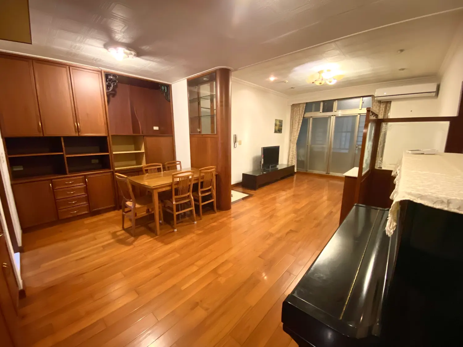 3 bedrooms apartment for rent TWD 49 000 - 31 ping - Daan District,Taipei City slide 3