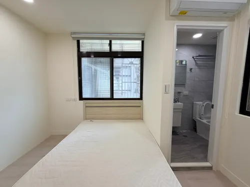 Room for rent NT$ 20 800 - Zhuangjing Road - 4 bedrooms