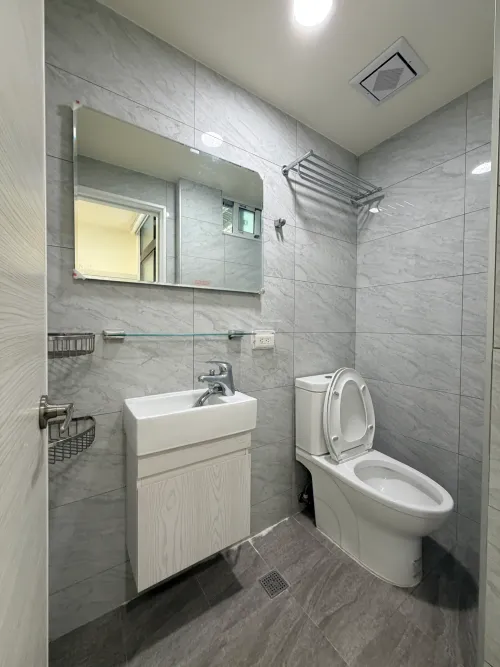 Room for rent NT$ 20 800 - Zhuangjing Road - 4 bedrooms