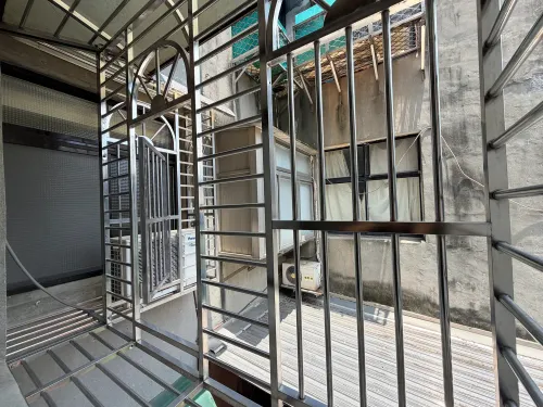 Room for rent NT$ 20 800 - Zhuangjing Road - 4 bedrooms