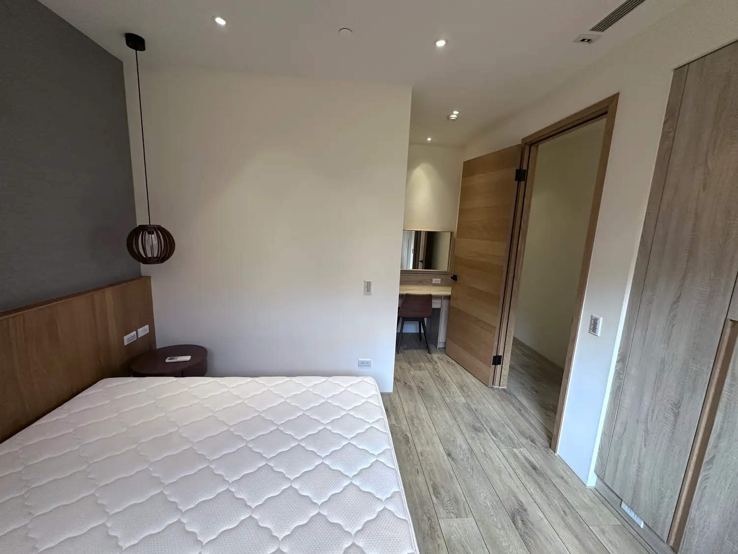 2 bedrooms apartment for rent in Nantun District, Taichung City | NT$ 100 000 | 45 ping slide 9