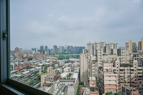 1 room apartment for rent in Yonghe District, New Taipei City | NT$ 32 000 | 18 ping slide 5