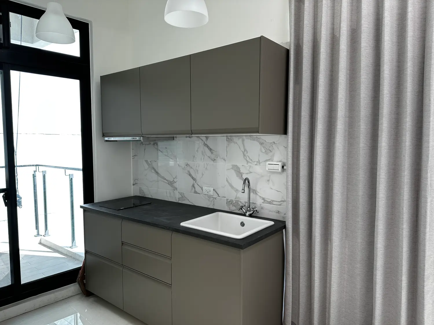 Studio apartment for sale TWD 27 800 000 - 10 ping - Taipei City,Songshan District slide 4