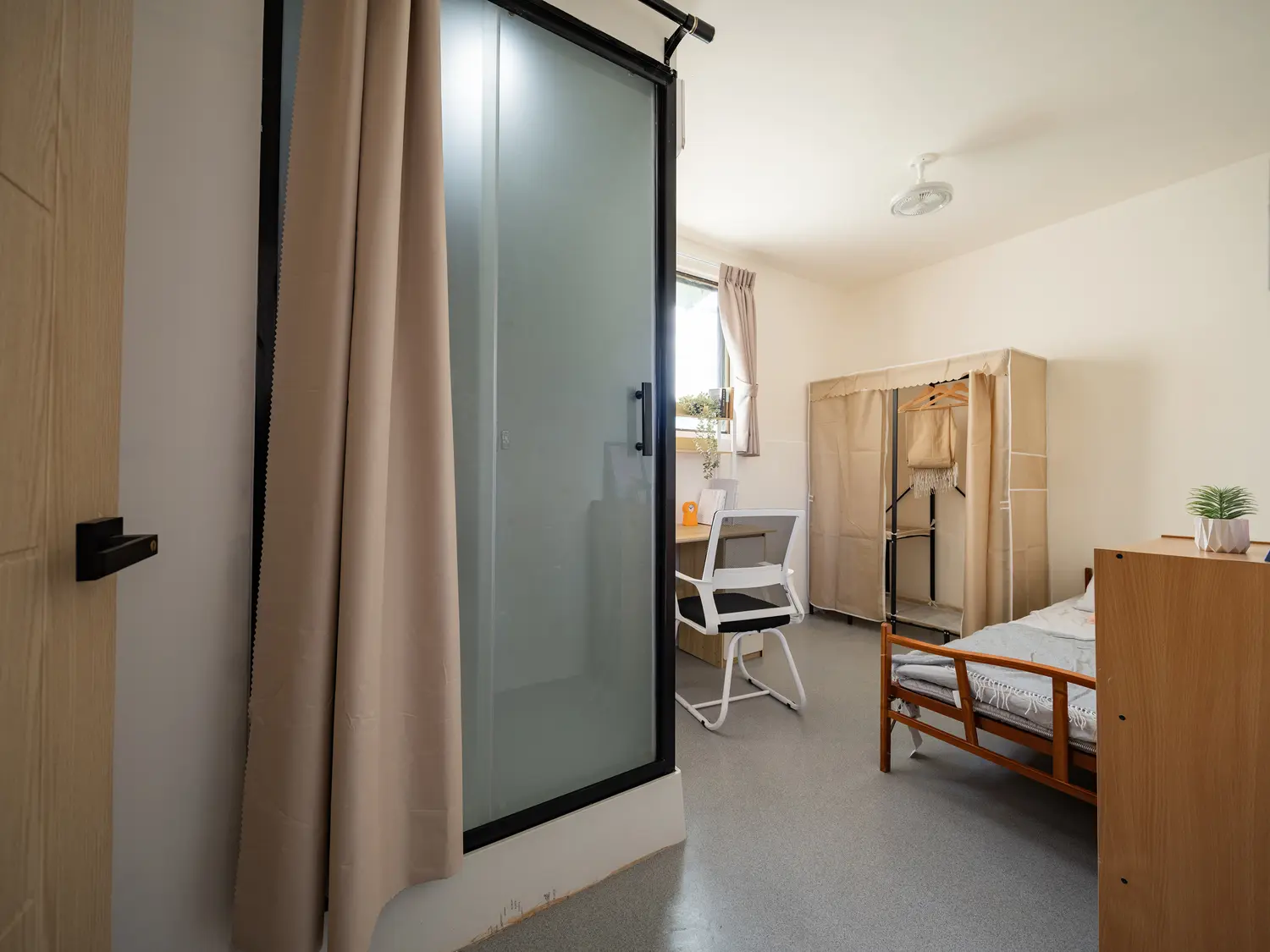 Room for rent in Daan District, Taipei City | NT$ 14 000 | 4 ping slide 8