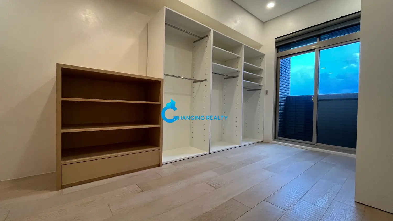 3 bedrooms apartment for rent in Zhongshan District, Taipei City | NT$ 220 000 | 54 ping slide 12