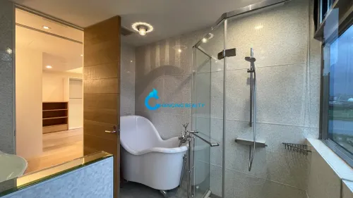 Apartment for rent NT$ 220 000 - Mingshui Road - 3 bedrooms