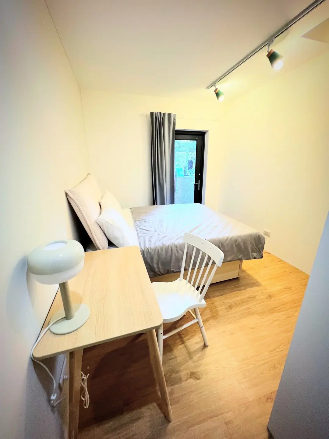 2 bedrooms apartment for rent in Yonghe District, New Taipei City | NT$ 25 000 | 15 ping slide 6