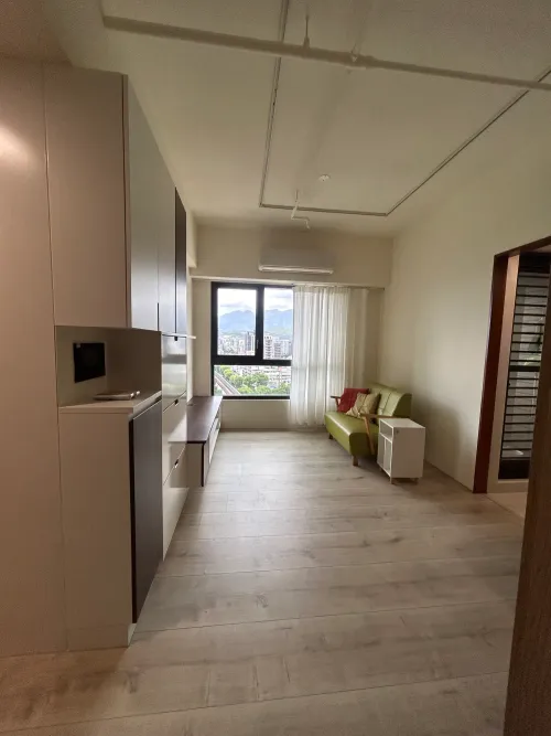 2 bedrooms apartment for rent in Shilin District, Taipei City | NT$ 55 000 | 19 ping slide 1